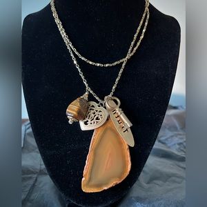 Agate, stone, and goldtone beautiful charm necklace